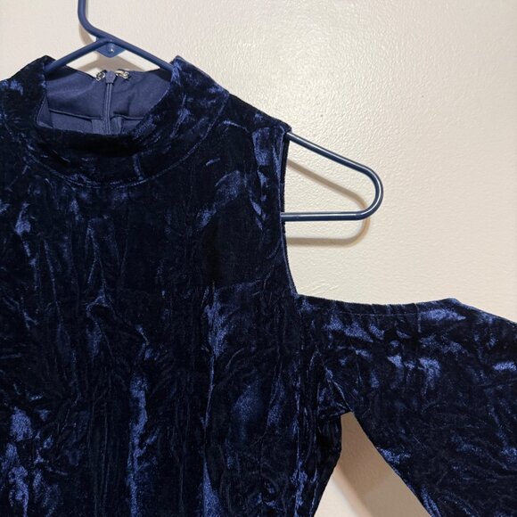 Lulu's A Little Crush Navy Blue Velvet Cold-Shoulder Bodycon Dress Size Small - Picture 3 of 7